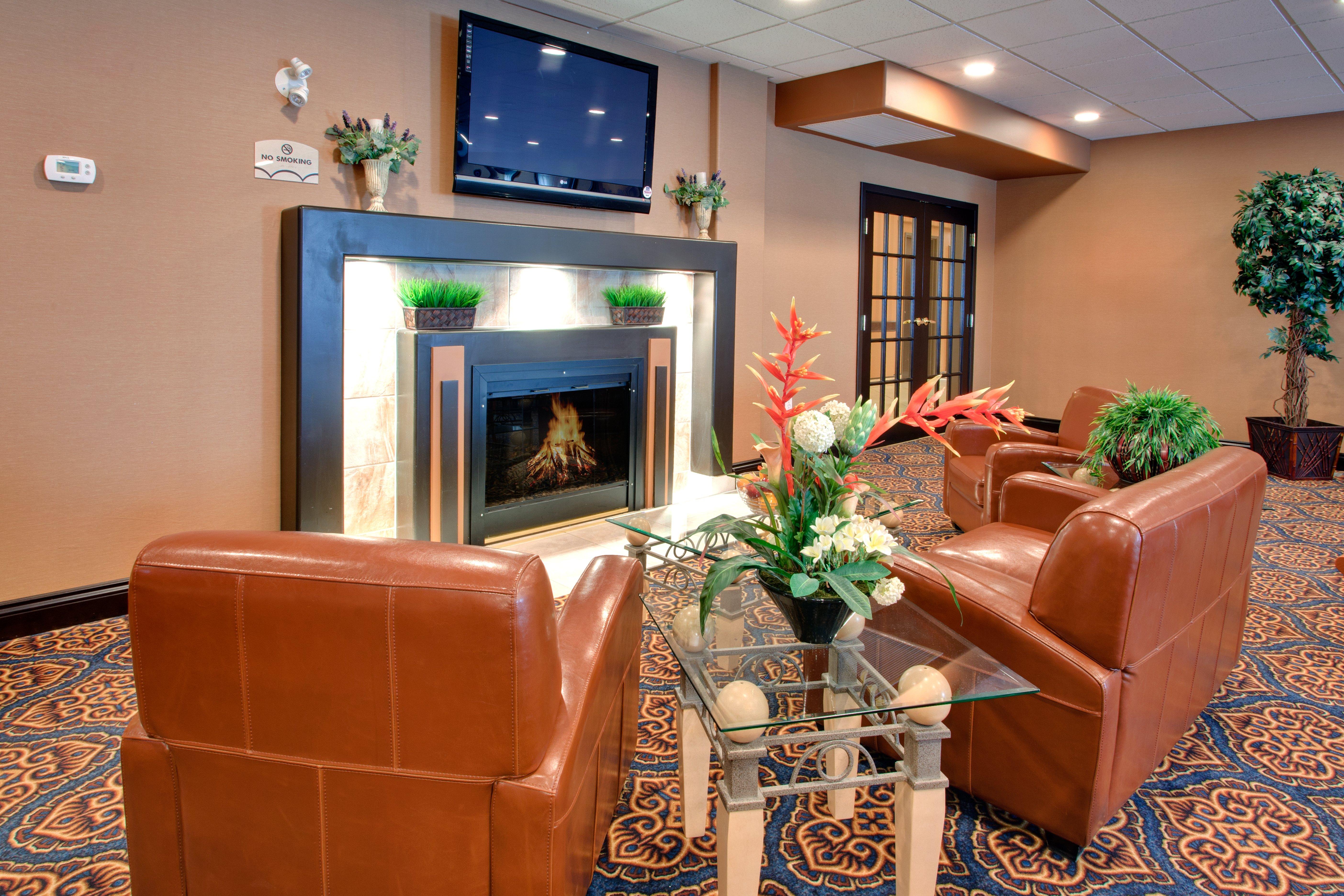 Holiday Inn Express Airport Calgary By Ihg Exterior foto